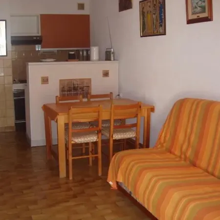 Spacious Cocoon With Terrace Near The Sea Tatil Evi Le Grau-du-Roi